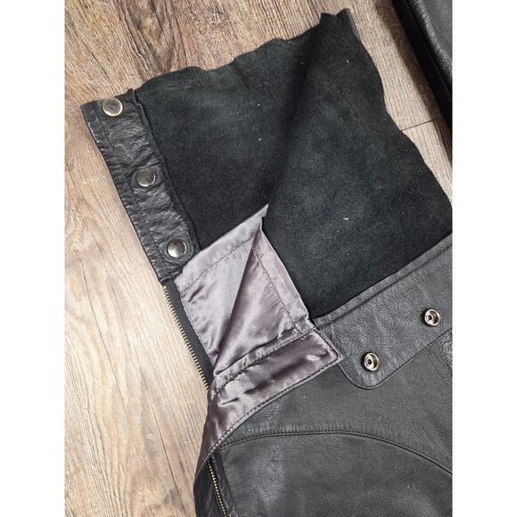 Harley Davidson 98137-08VW Horizon Embroidered Black Leather Chaps Medium - Picture 2 of 6